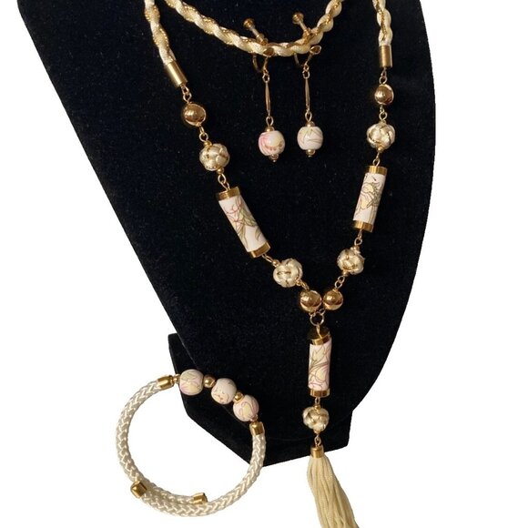 The Unbranded Brand Jewelry - Estate jewelry set lot of 3 necklace bracelet earrings Unbranded